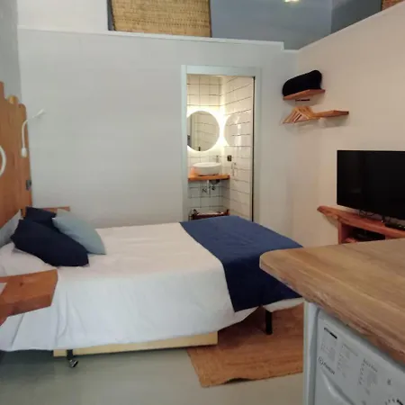 Itsaso Apartamentuak Getaria